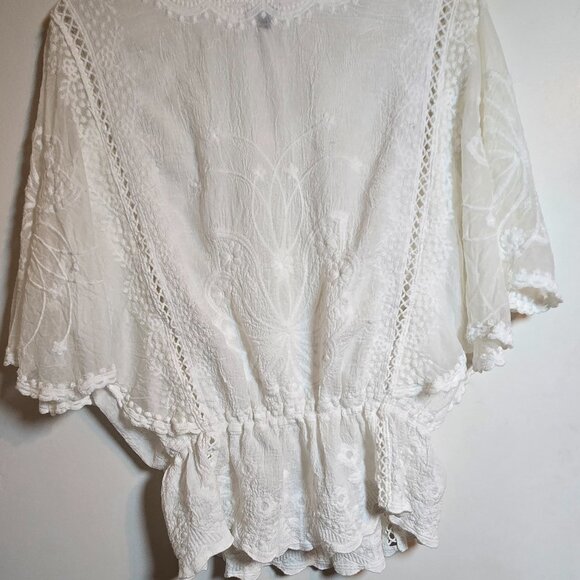 Coco + Carmen White Embroidered Boho Peasant Blouse Women’s Size M/L - Picture 4 of 9